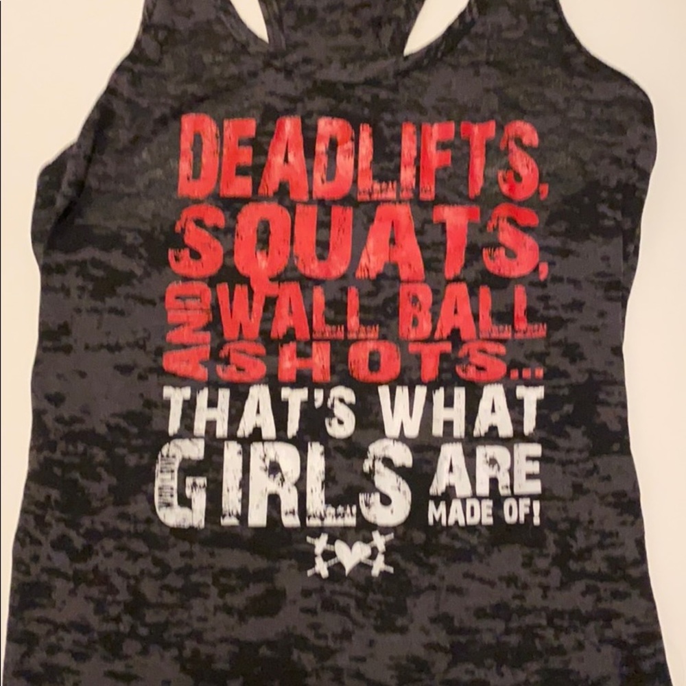 Woman’s racer back tank woman’s size large